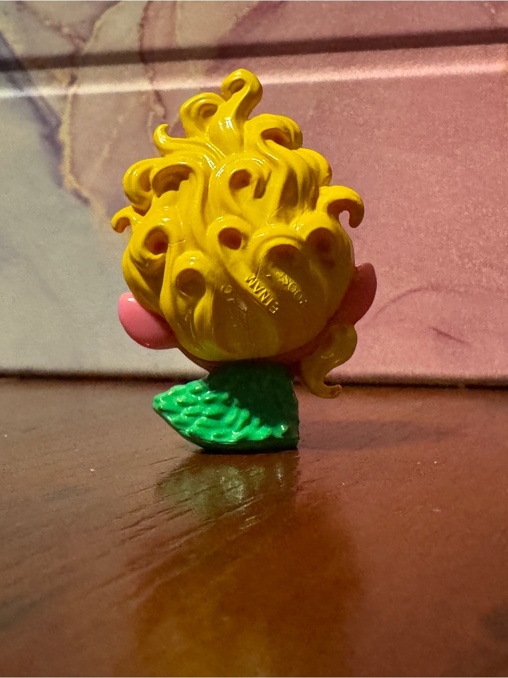 Trolls Mini 1 Inch Figures, Set of 4 - Yellow & Pink Hair Pocket Toys - Picture 5 of 7